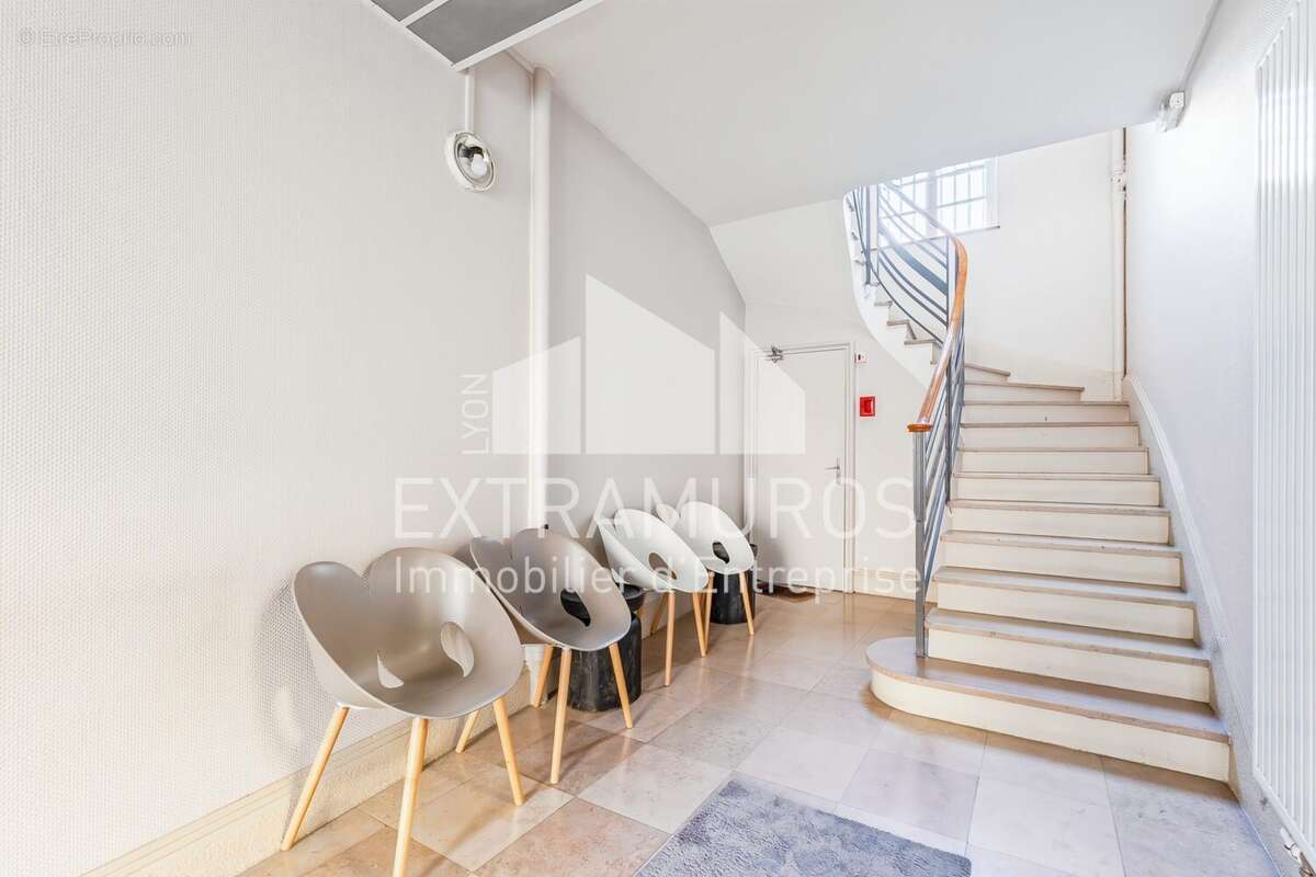Commerce 224 m² à Lyon-3e  - photo 8