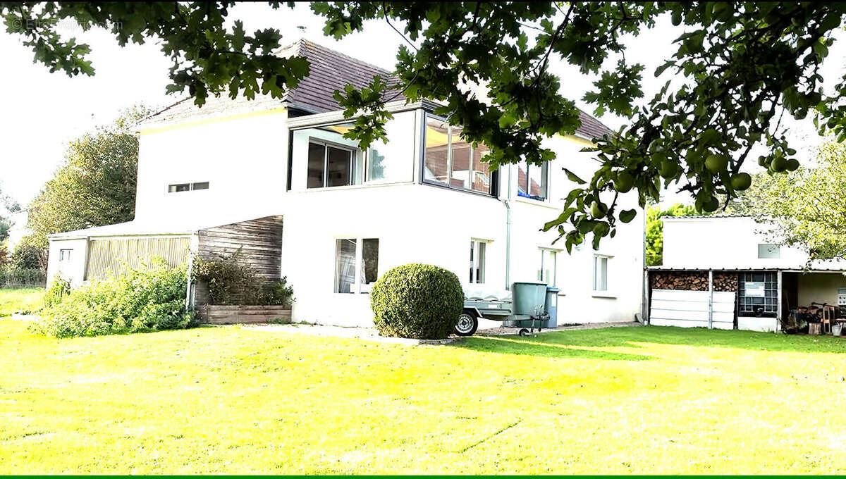 Maison à PLESTIN-LES-GREVES