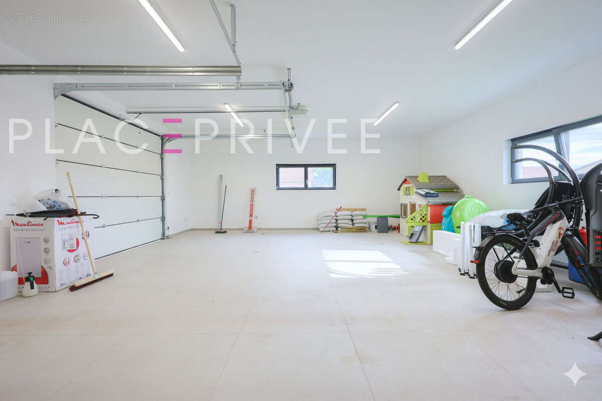 Maison à SAINT-LEONARD