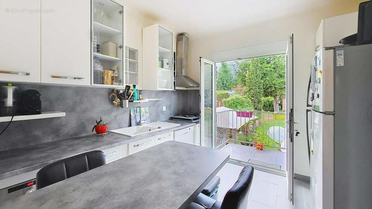 Photo 3 - Maison à THIAIS