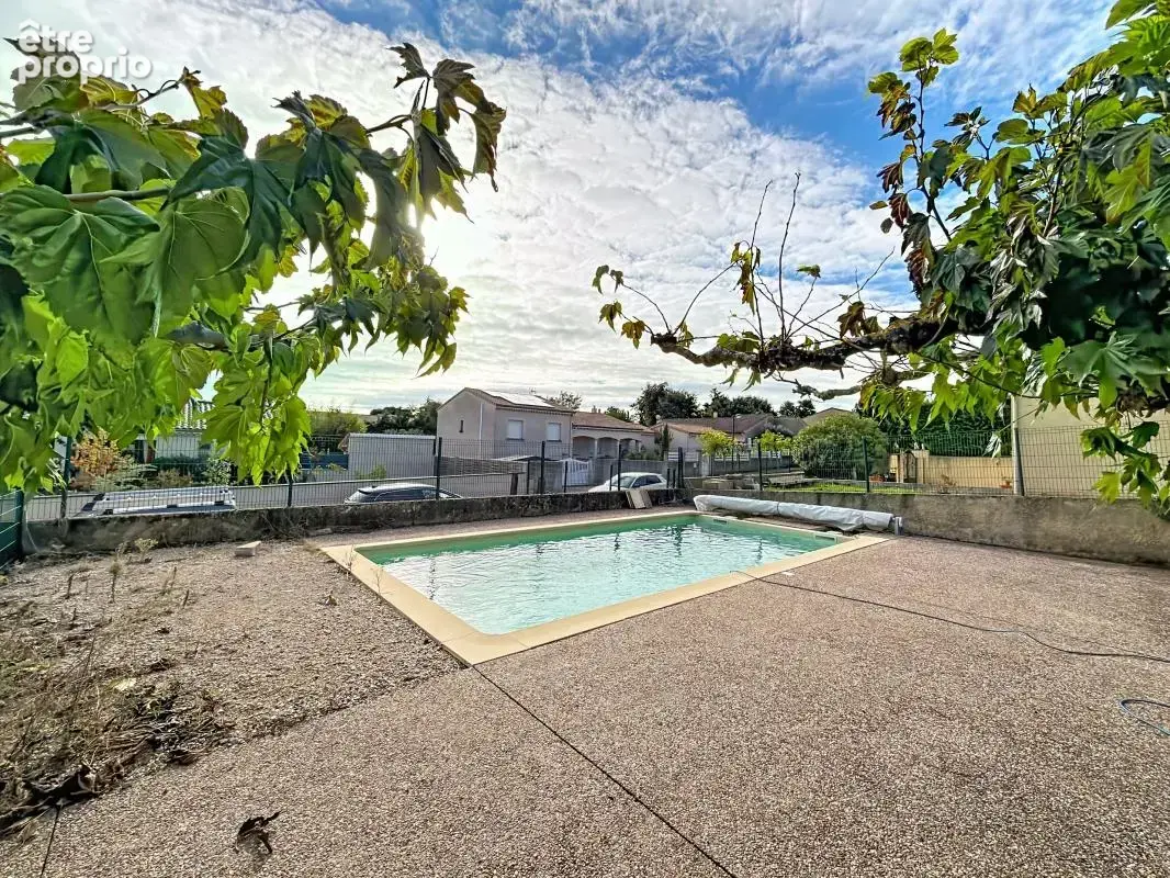 TOULAUD - Maison familiale de 137 m² avec piscine et sous-sol complet – Toulaud (à 20 min de Valence) - photo 3