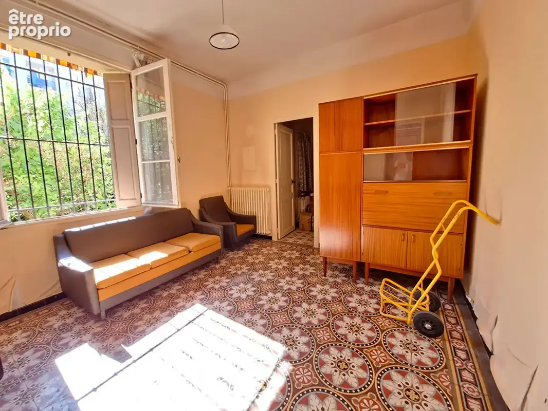 Perpignan Gare Saint Assiscle Mas 4 faces de Type 7 avec dépendances - photo 5
