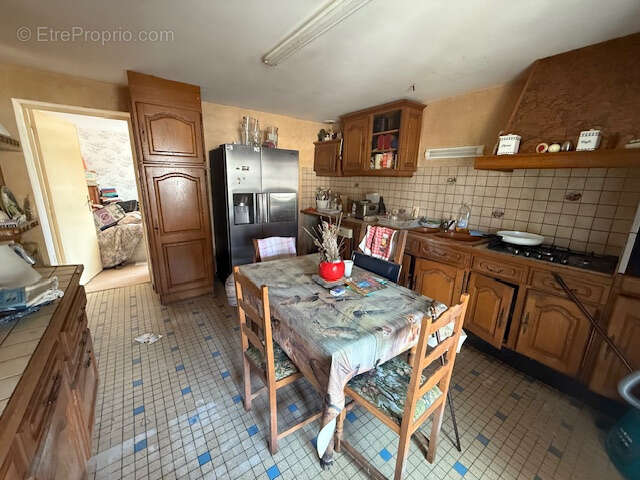 Maison à SAINT-CHRISTOPHE-DE-DOUBLE