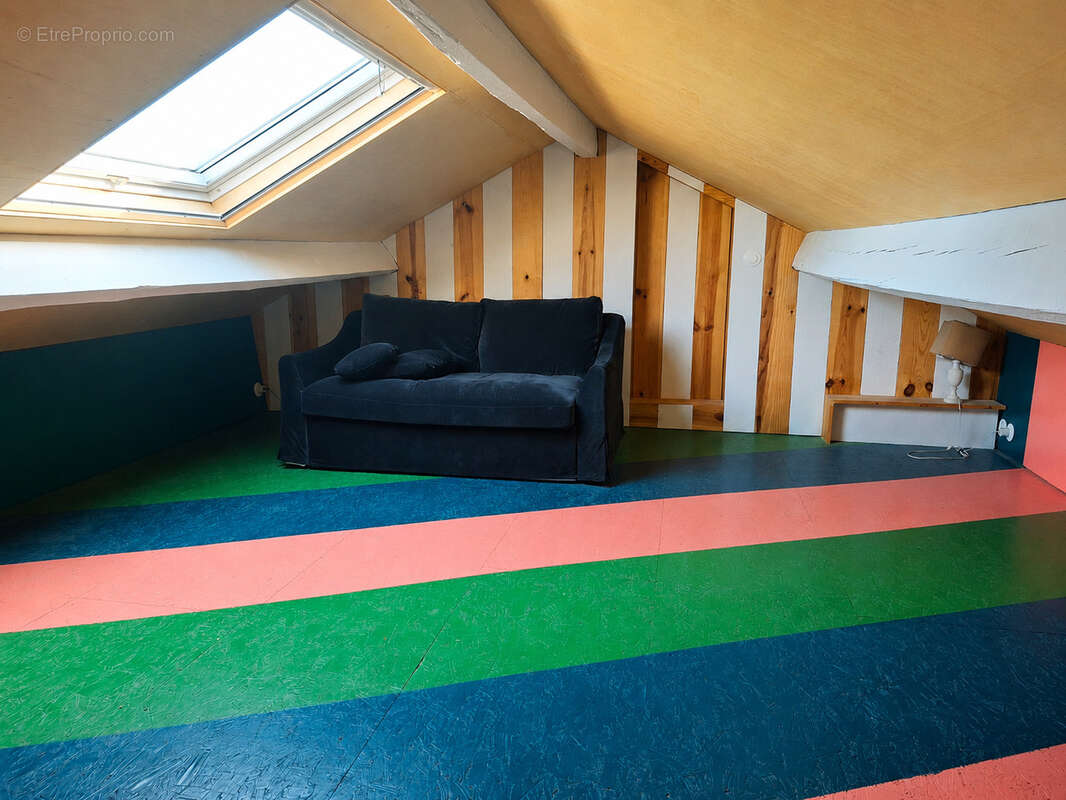 Au centre ville d'Arles, maison 188 m2 habitables, jardin, garage et piscine - photo 14