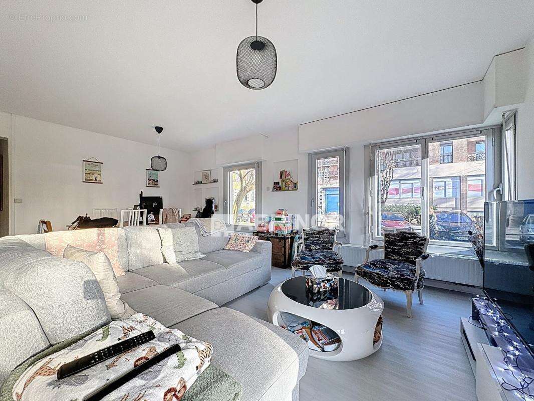 Appartement à LA MADELEINE