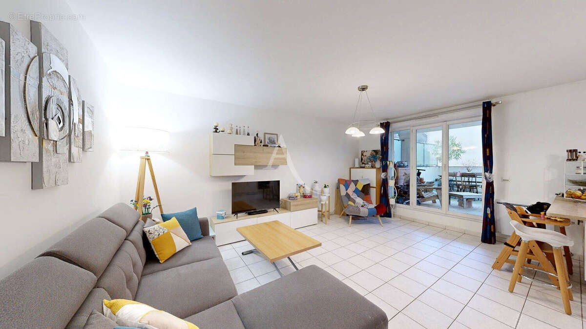 Appartement à VAUREAL