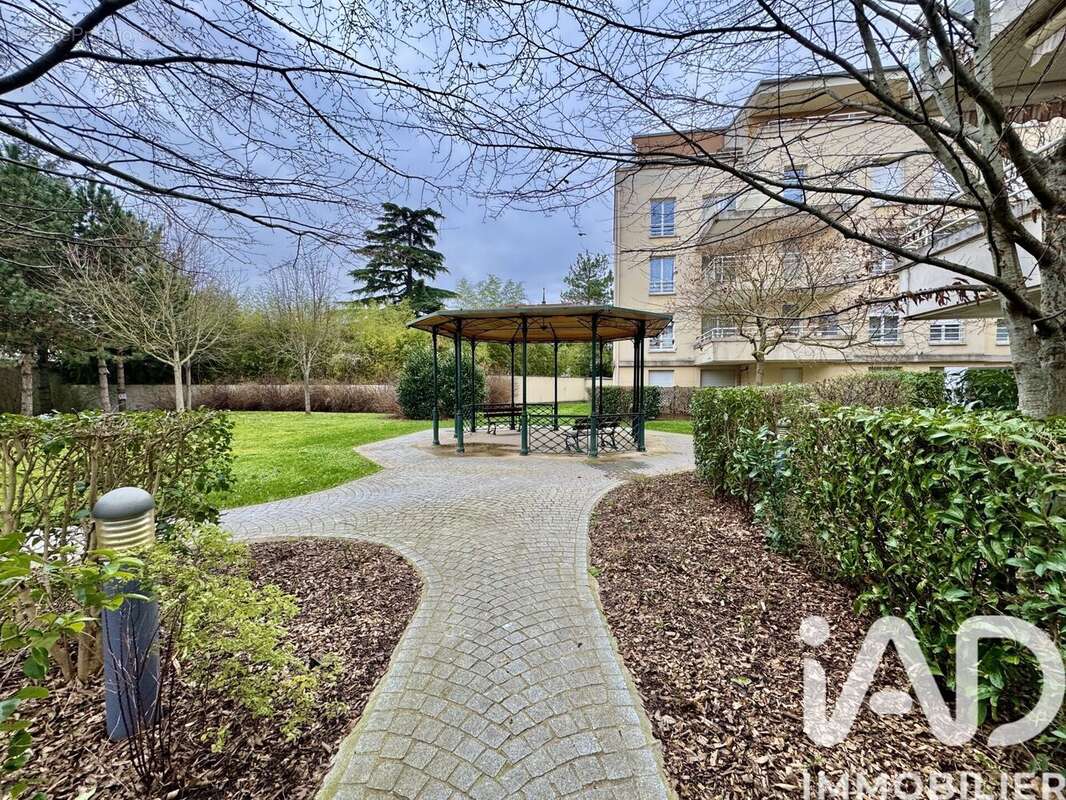 Photo 9 - Appartement à CORBEIL-ESSONNES