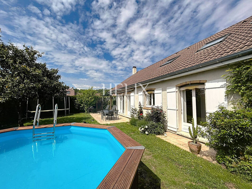 Maison à NOISY-LE-ROI