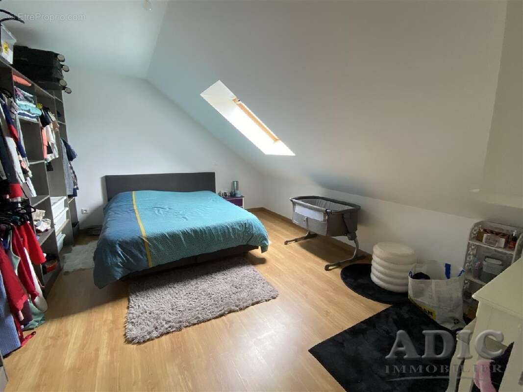 Maison à MOUSSY-LE-VIEUX