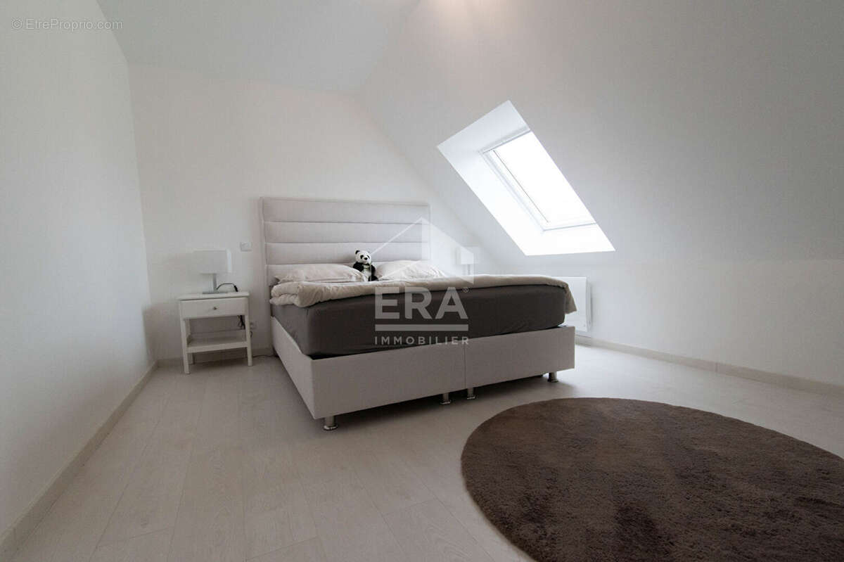 Maison à BAYENGHEM-LES-EPERLECQUES