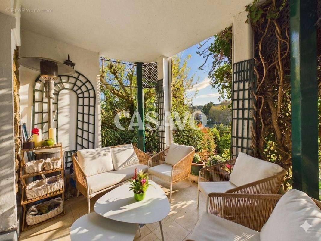 Maison à LE PERREUX-SUR-MARNE