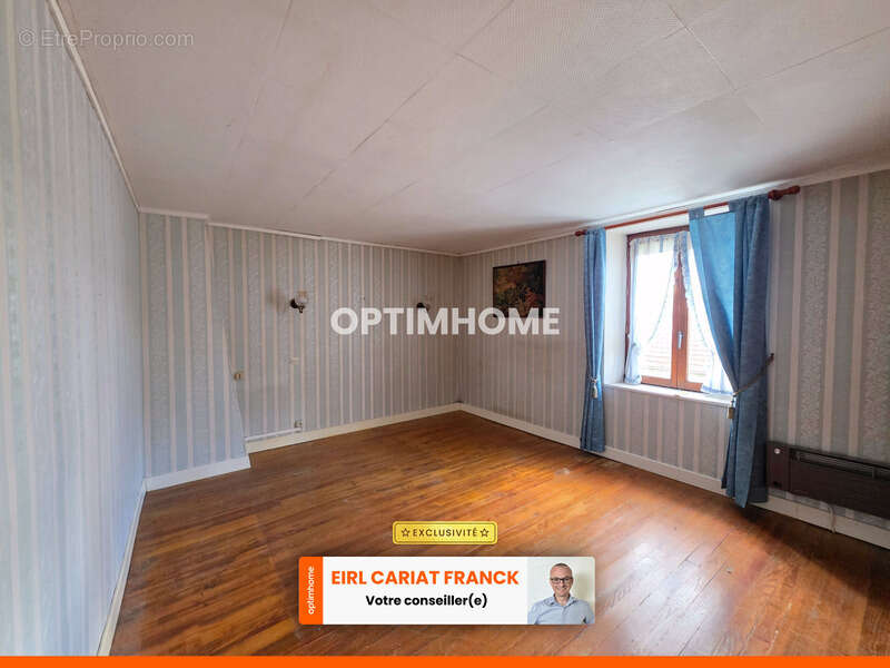 Maison à SAINT-PRIEST-LA-FEUILLE