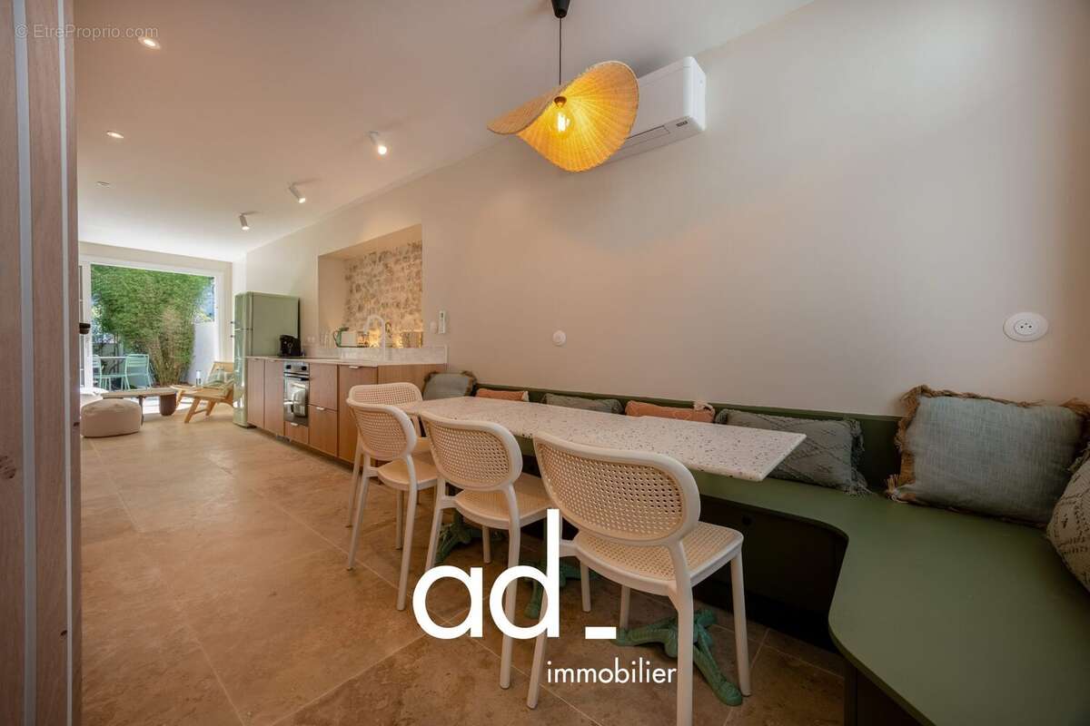 Maison 86 m² à La Rochelle  - photo 5