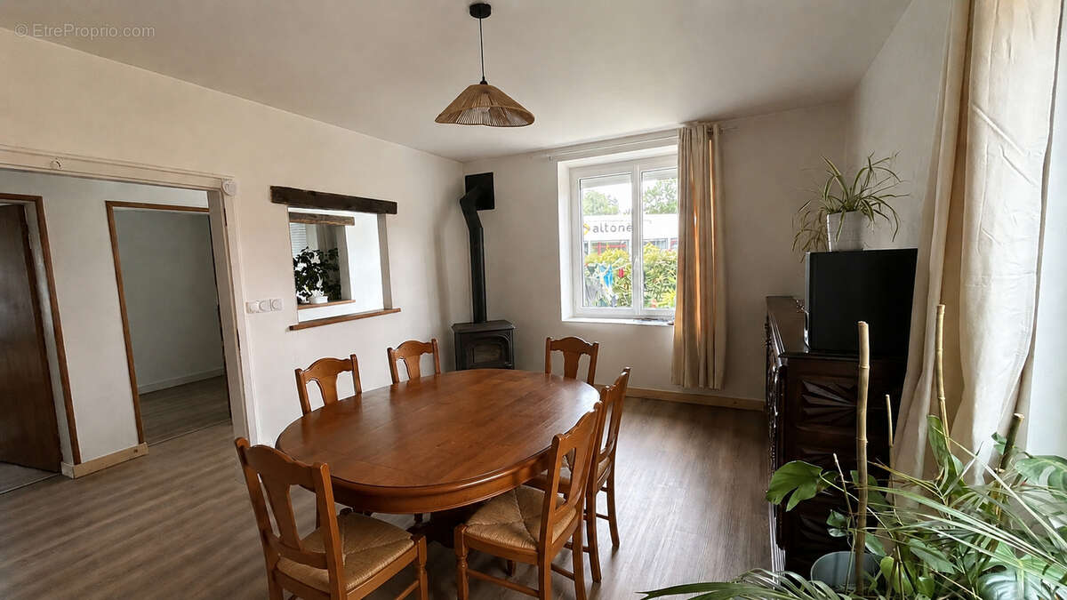 Maison à POUANCE