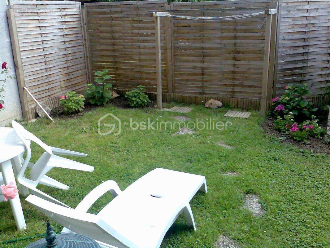 Maison à COURCOURONNES