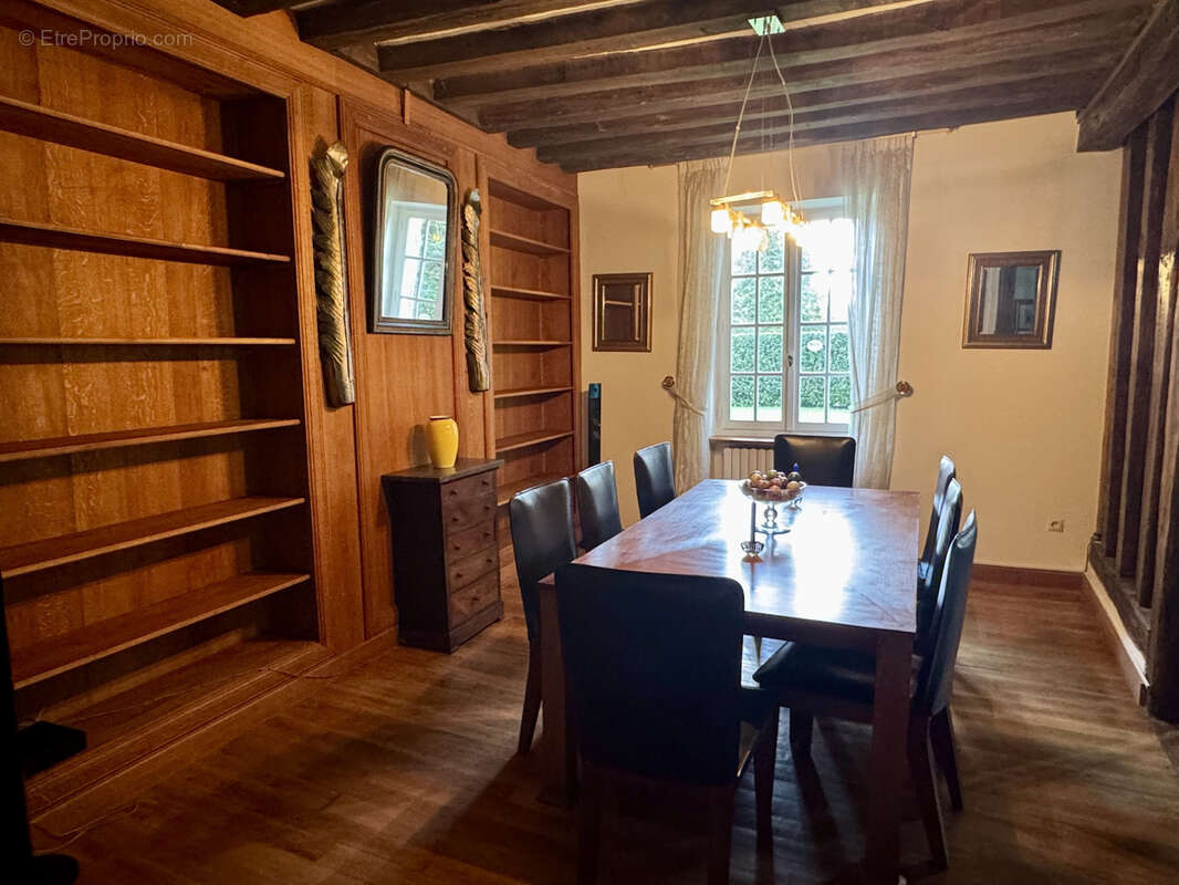 Maison à VIEILLES-MAISONS-SUR-JOUDRY