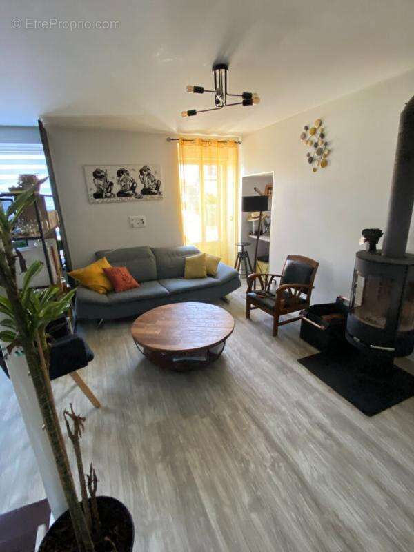 Maison à PLUVIGNER