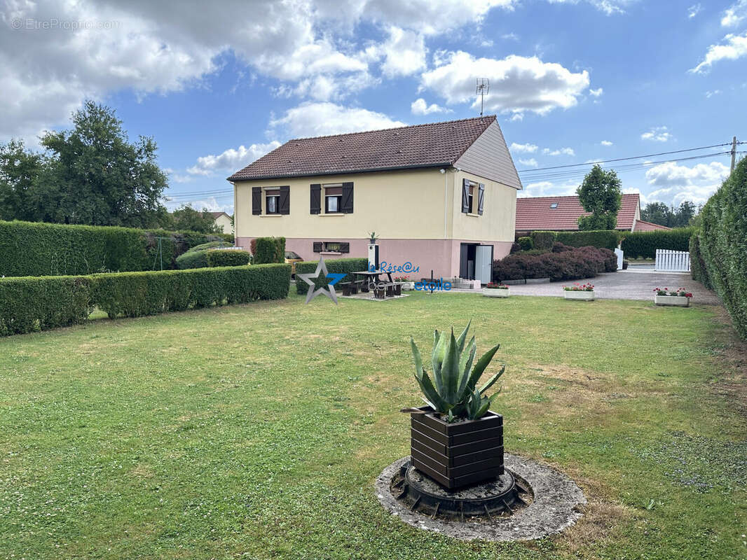 Maison à VAL-DE-MEUSE