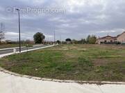 Terrain à MONTBERON