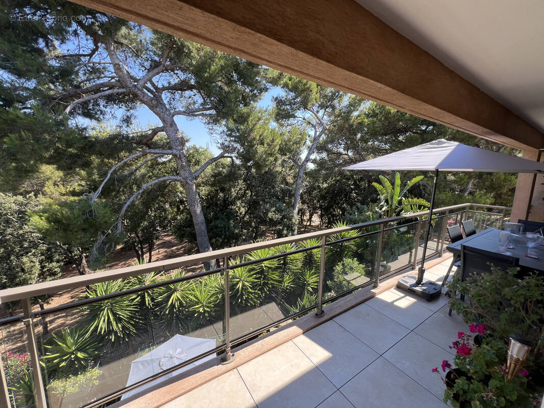 Appartement à HYERES