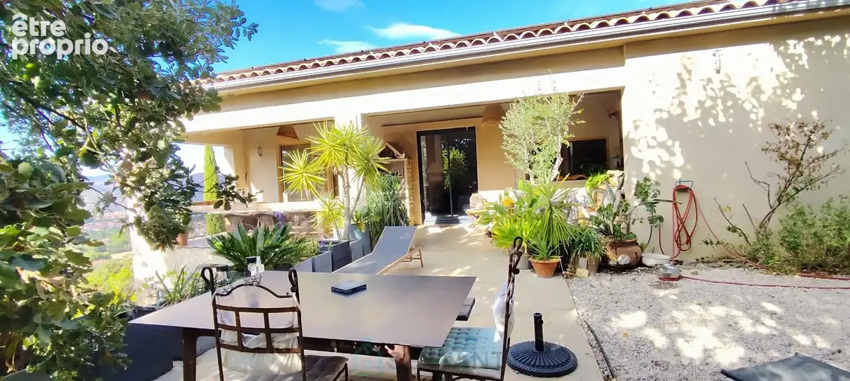 Villa d'architecte 280m²  avec piscine à débordement sur 7 300 m²  Vues panoramiques à 360° - photo 7