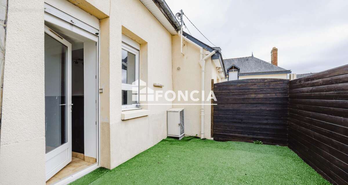 Plein centre - photo 2