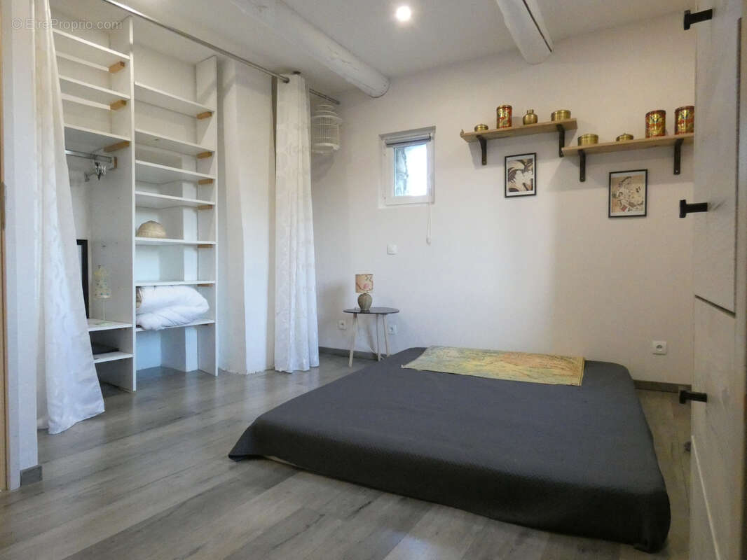 Maison à LA BEGUDE-DE-MAZENC