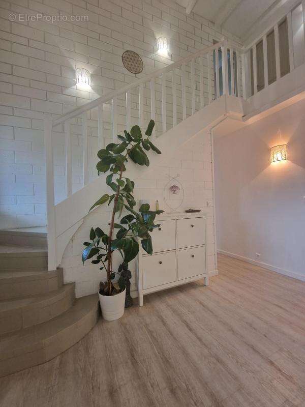 Maison à VAIRES-SUR-MARNE