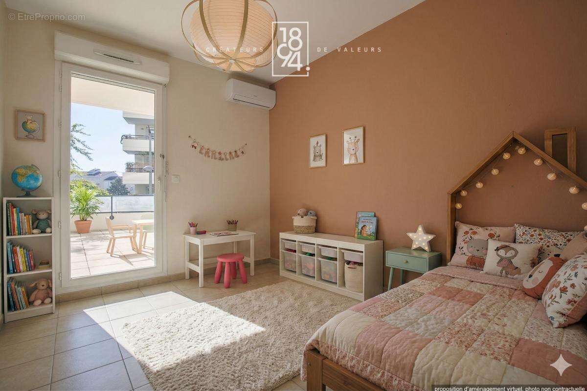 Appartement à MARSEILLE-8E