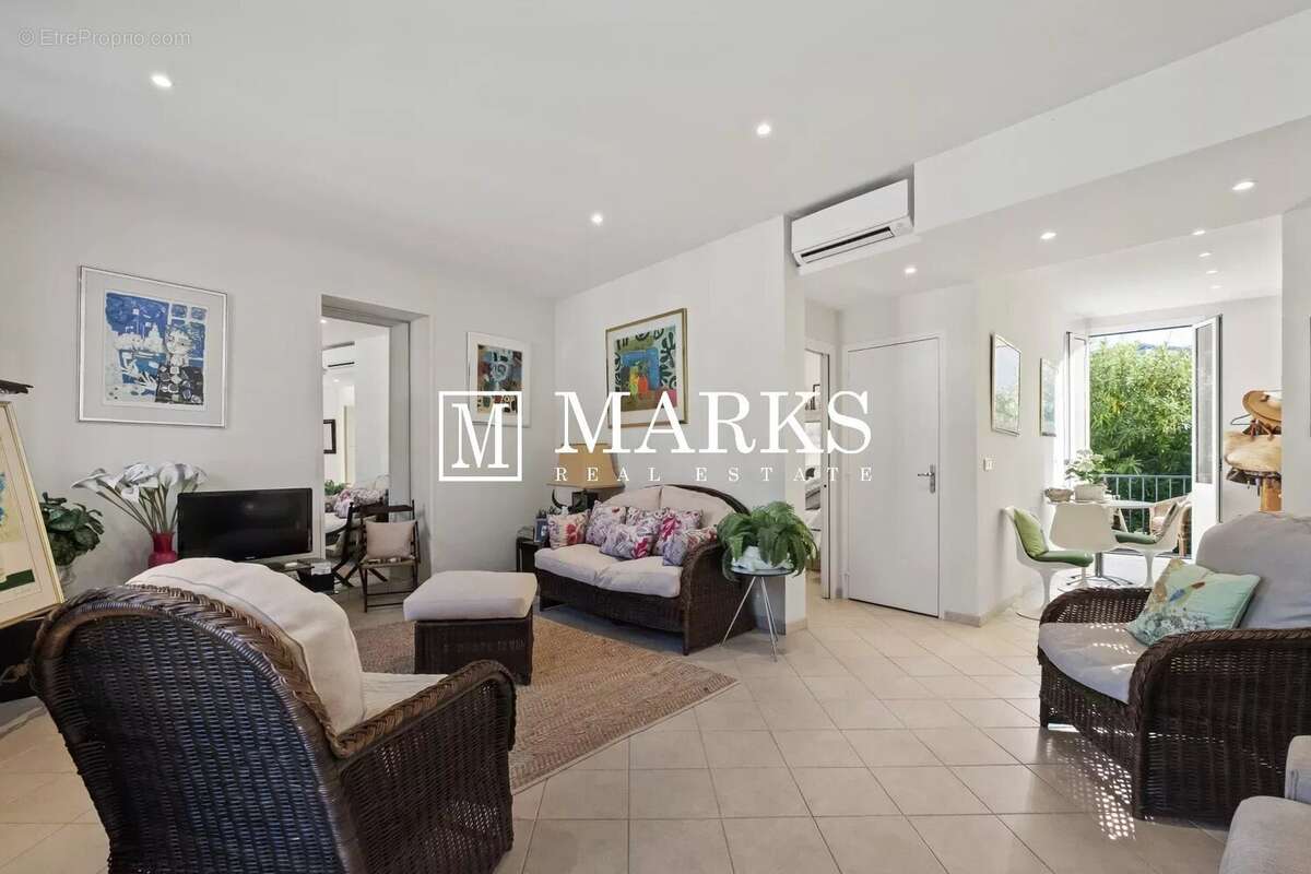 Appartement à BEAULIEU-SUR-MER