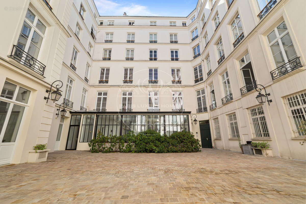 Superbe loft avec verrière à Paris 1er - photo 19