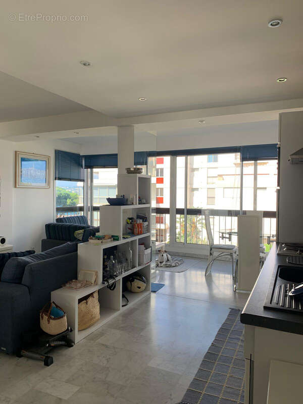 Appartement à MANDELIEU-LA-NAPOULE