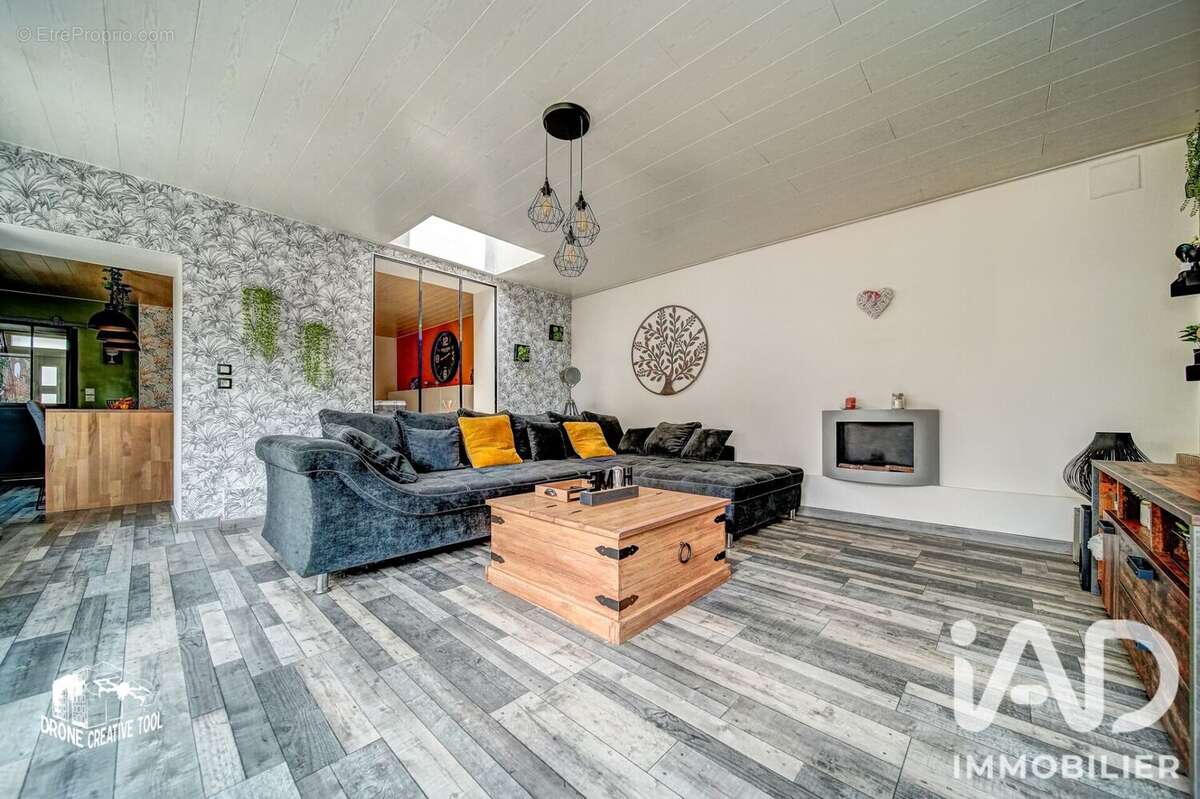 Maison 147 m² à Petite-Rosselle  - photo 8