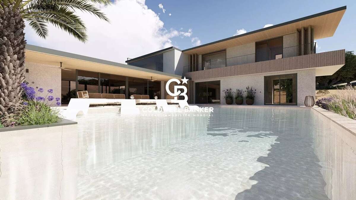 Maison à BORMES-LES-MIMOSAS