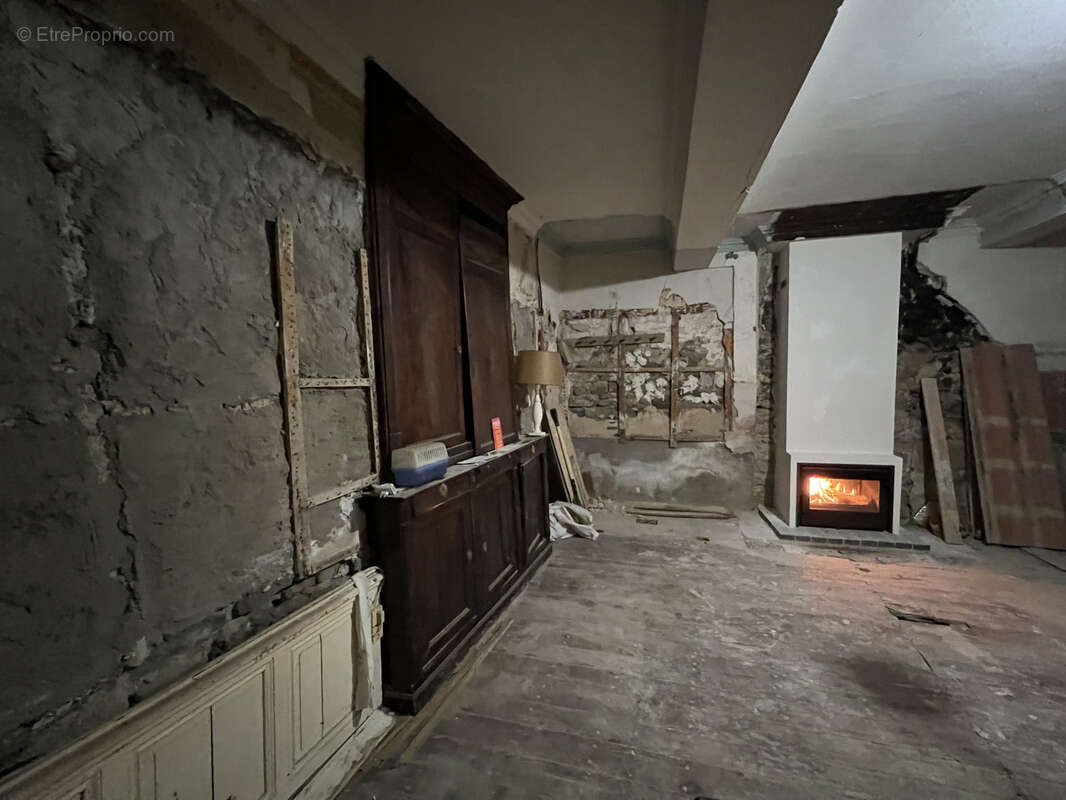 Maison à PEYRIAC-MINERVOIS