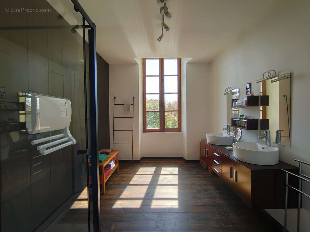 Maison à LANGON