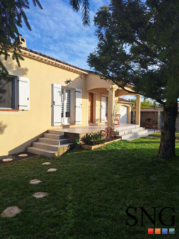 Maison à JONQUIERES