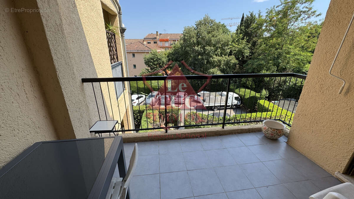 Appartement à PEYMEINADE