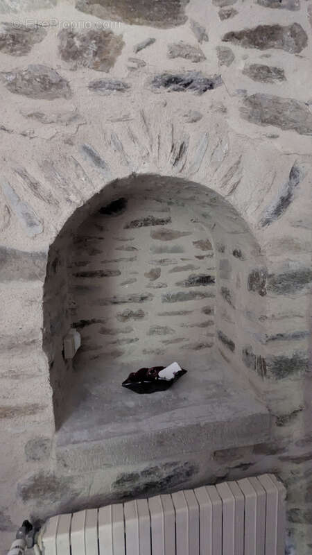 Maison à GAGNAC-SUR-CERE