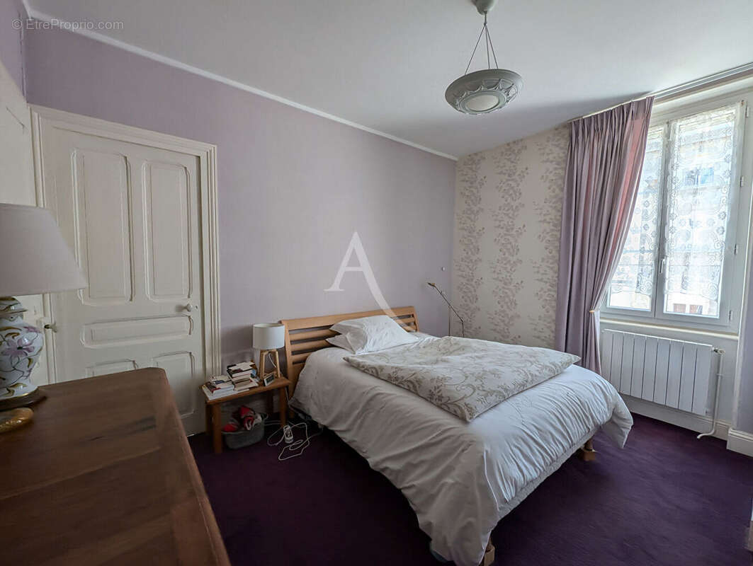 Maison à BOURG-EN-BRESSE