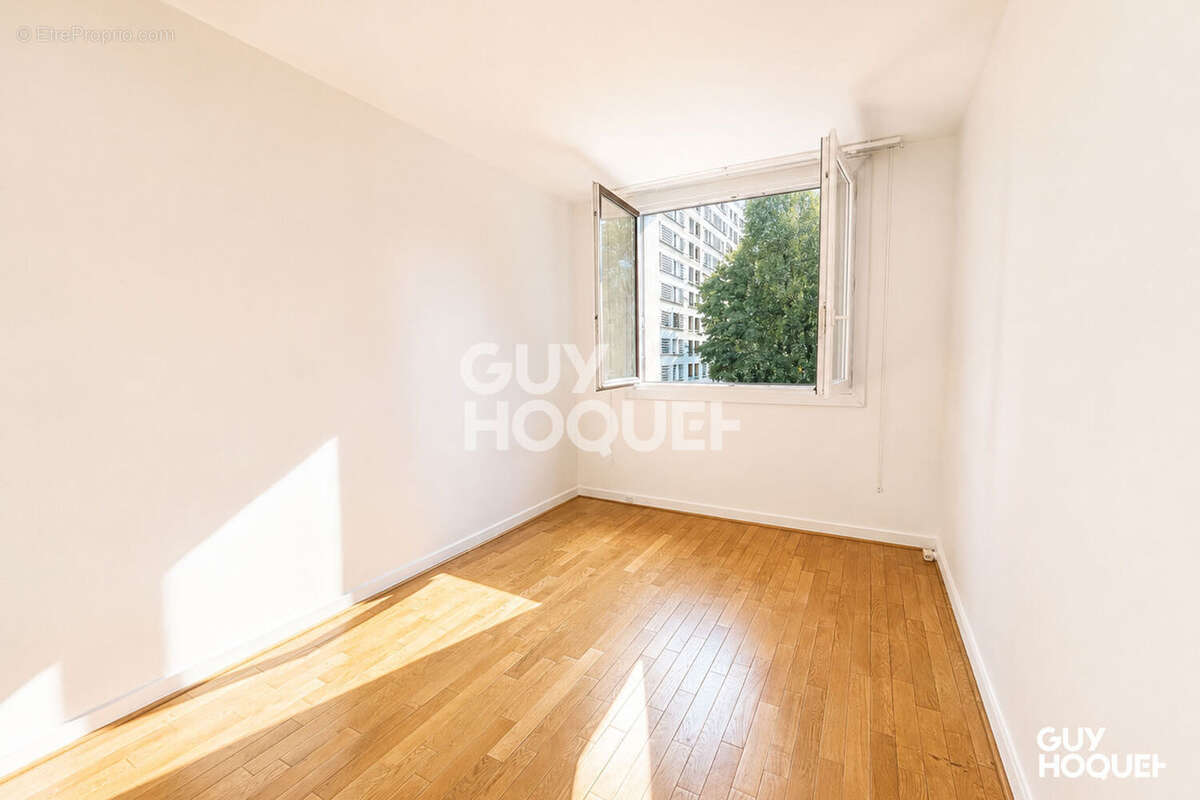4 pièces + balcon - vue jardin - photo 13