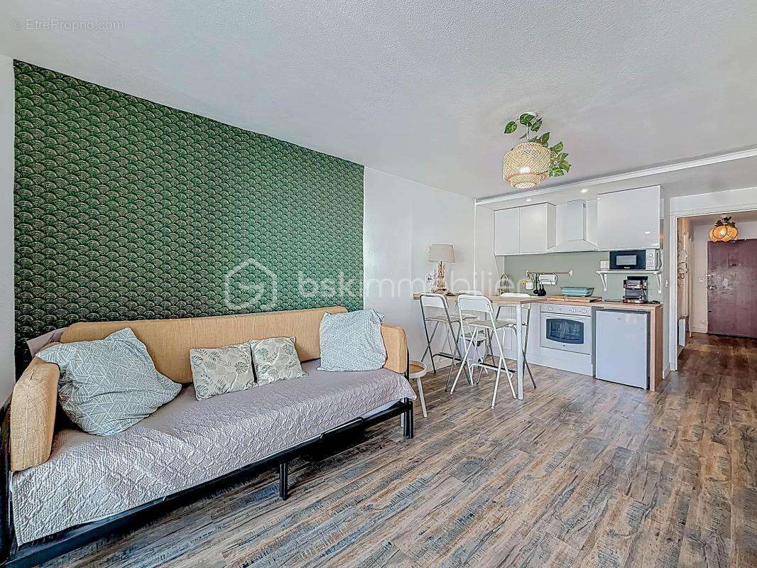 Appartement à CANDILLARGUES