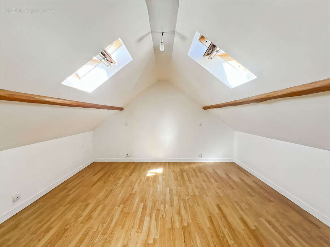 Maison à ROSNY-SUR-SEINE