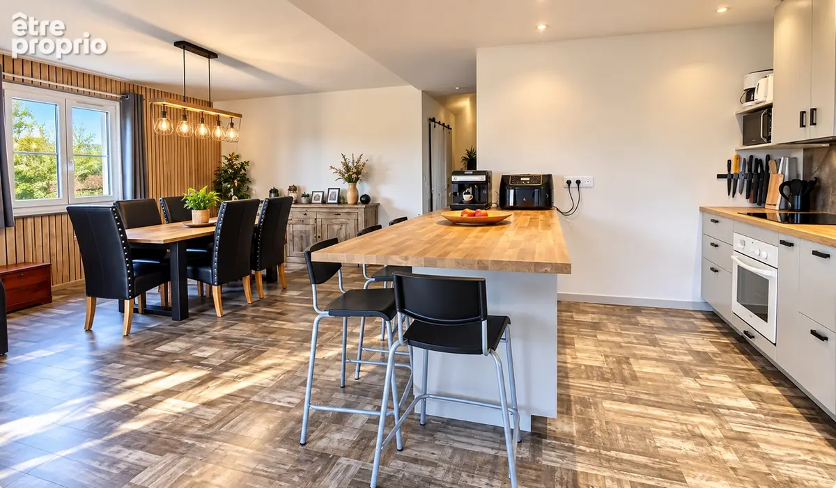 Maison 7 pièces / 180 m² / 268 900 EUR / QUINTENAS - photo 7