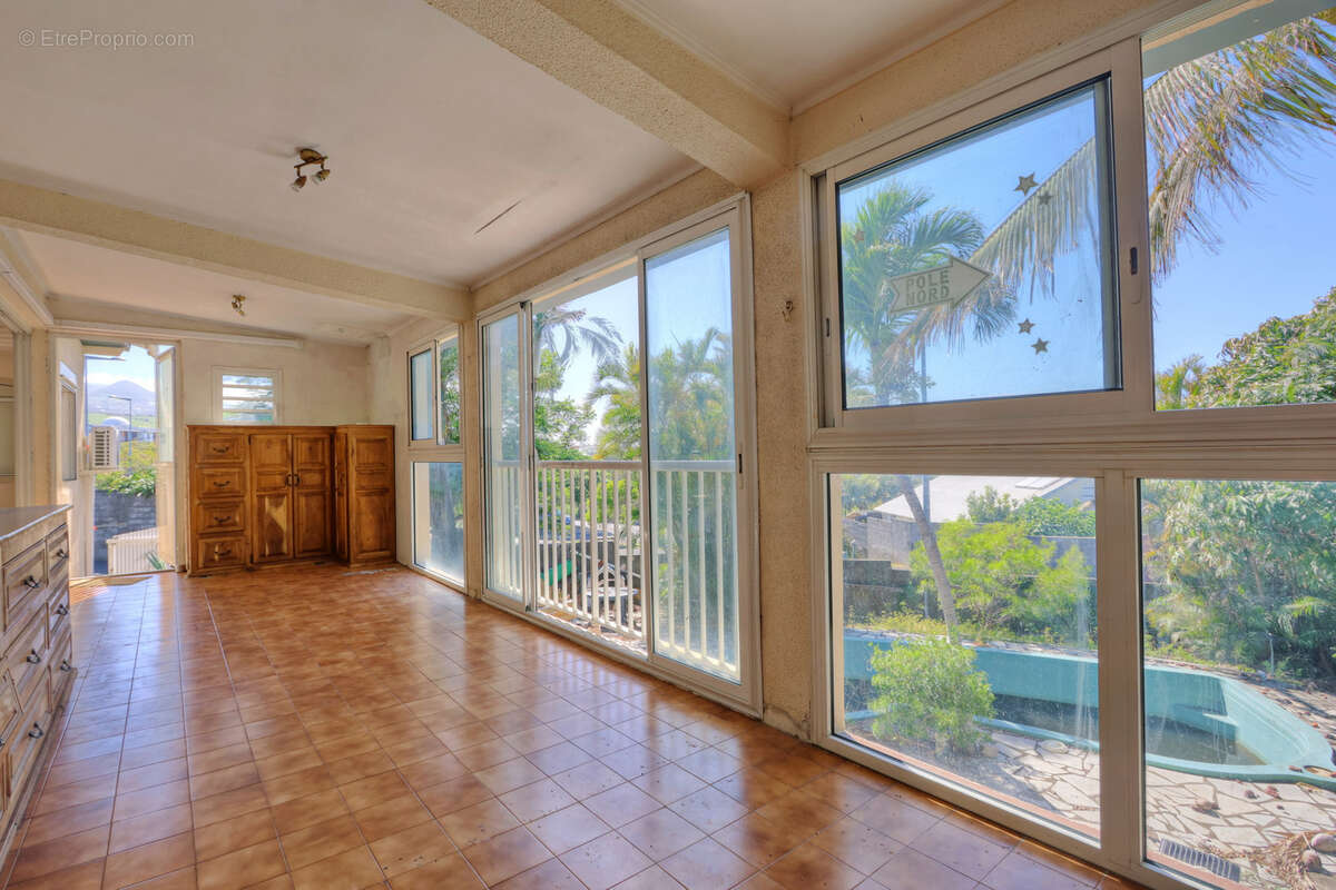 Maison à SAINT-PIERRE