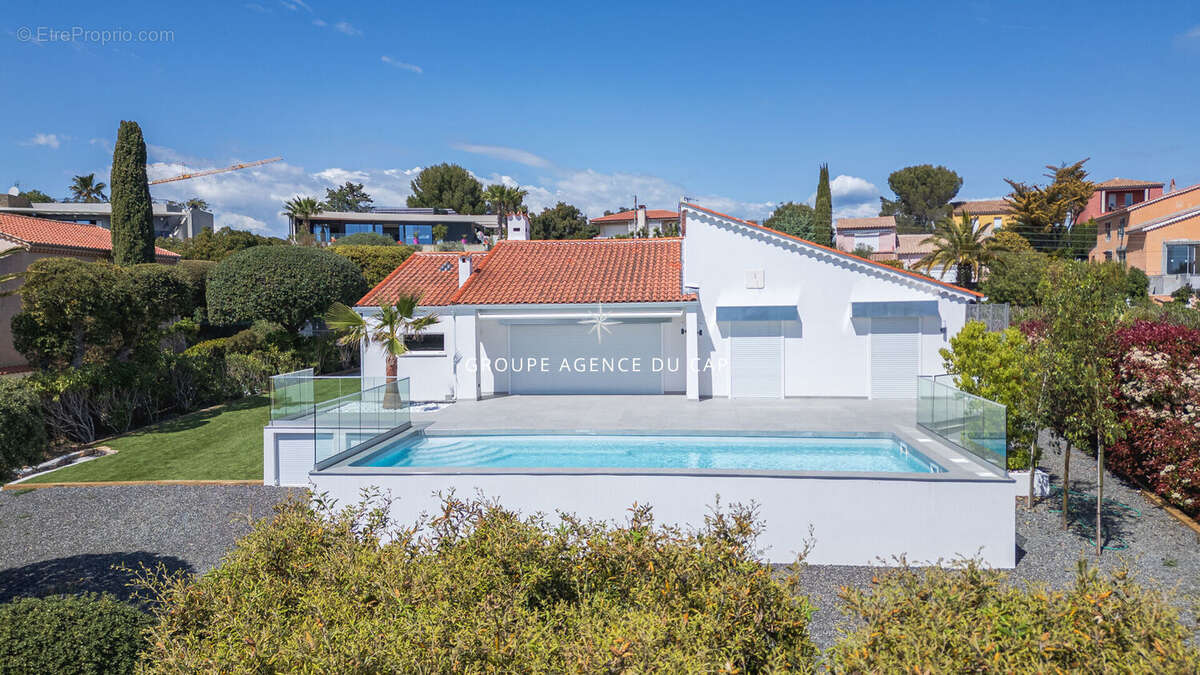 Maison à SAINT-RAPHAEL