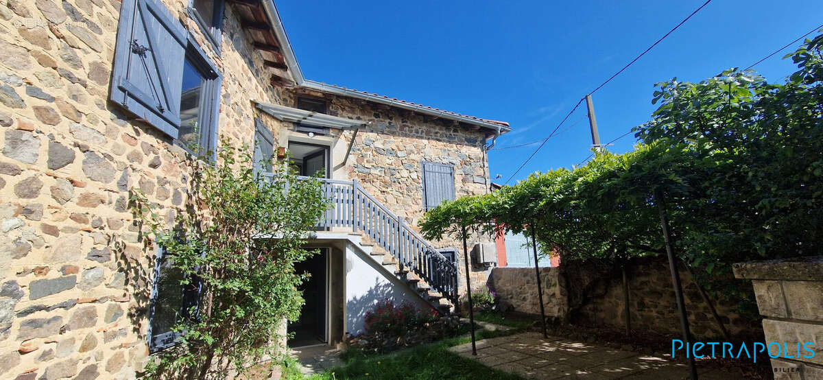 Maison à SAINT-APPOLINAIRE