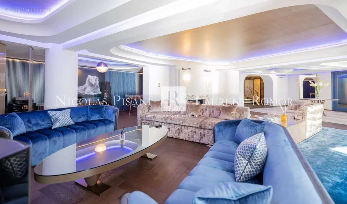 Maison à ROQUEBRUNE-CAP-MARTIN