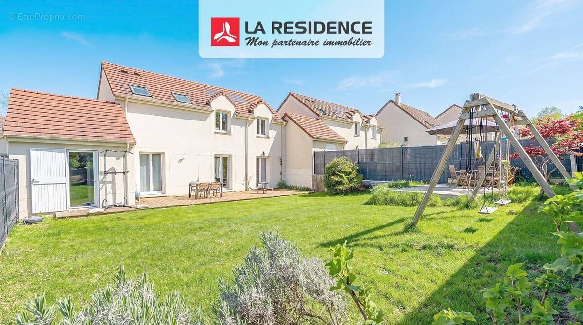 Maison à VILLIERS-SAINT-FREDERIC