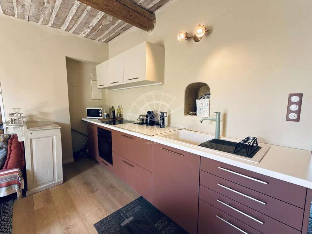 L'Isle-sur-la-Sorgue – Petit Palais – T2 de 42 m² en rez-de-jardin - photo 3